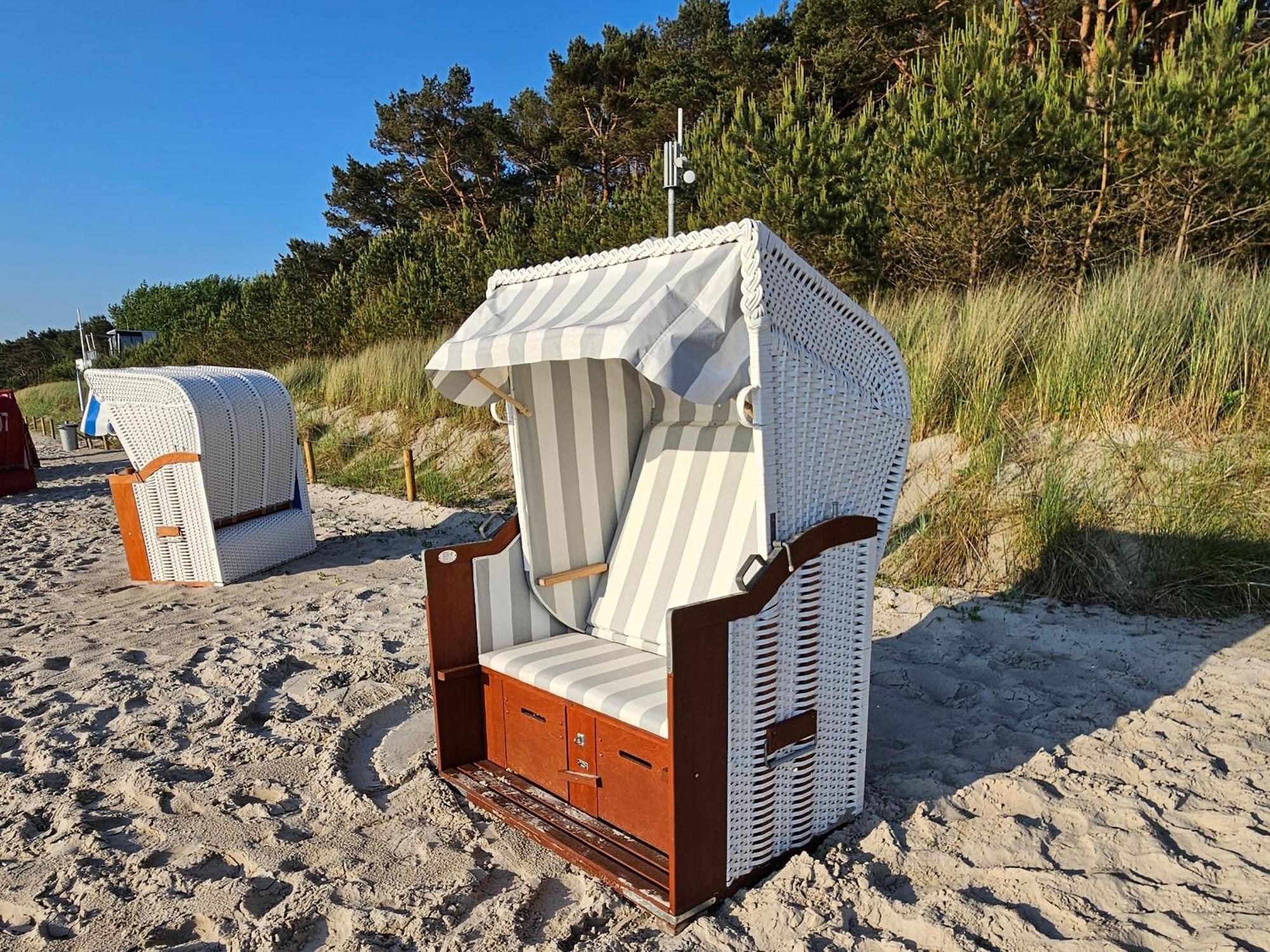 Ankerplatz Am Suedstrand, Fewo Mit 2 Schlafzimmer Und Eigenen Strandkorb Binz Exterior foto